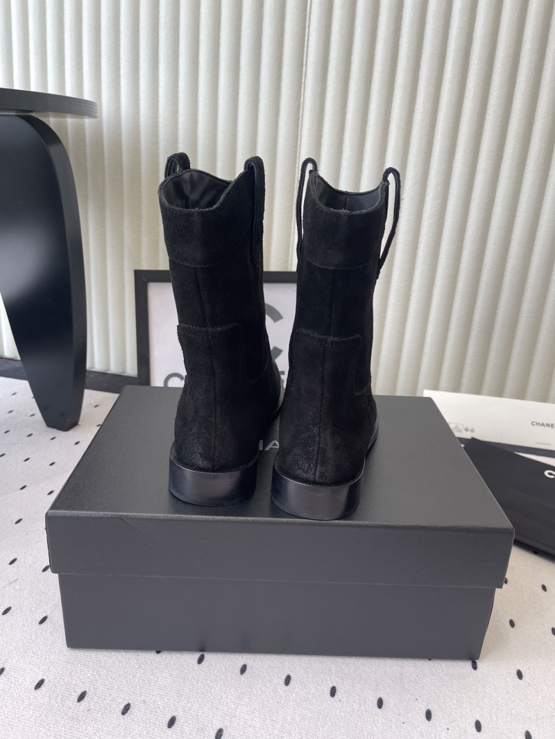 Ch**el boots